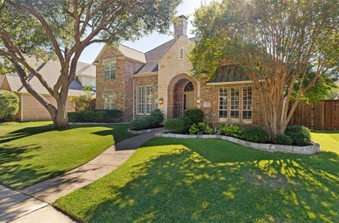 Photo of 5976 Tipperary Drive, Plano, TX 75093 (MLS # 21393019)