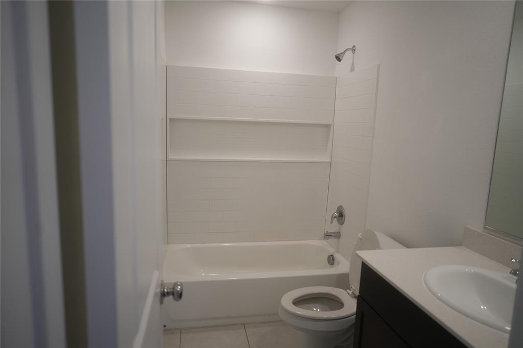 Wildcat Ranch Ph 3 - Residential Lease