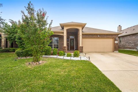 1245 Woodbine Cliff Drive Fort Worth TX 76179