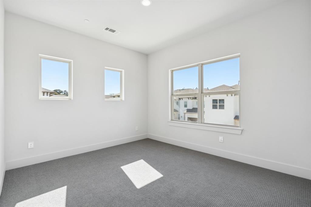 Lewisville Water's Edge II Condominium - Residential