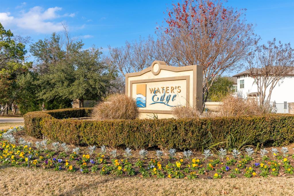 Lewisville Water's Edge II Condominium - Residential