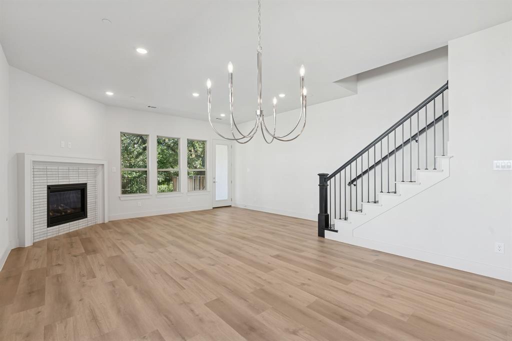 Lewisville Water's Edge II Condominium - Residential