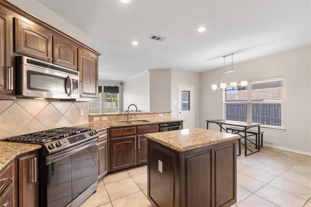 5532 Grayson Ridge Drive