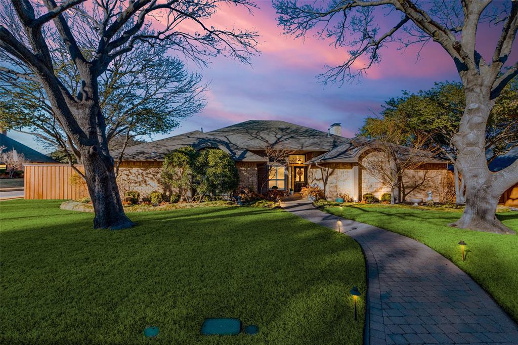 5845 Pathfinder Trail