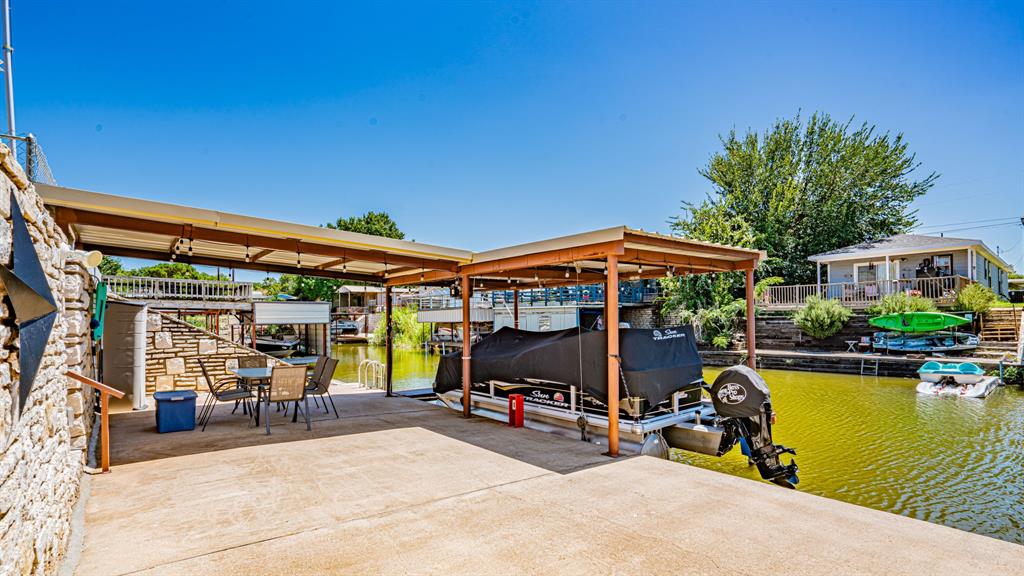 Blue Water Shores - Residential