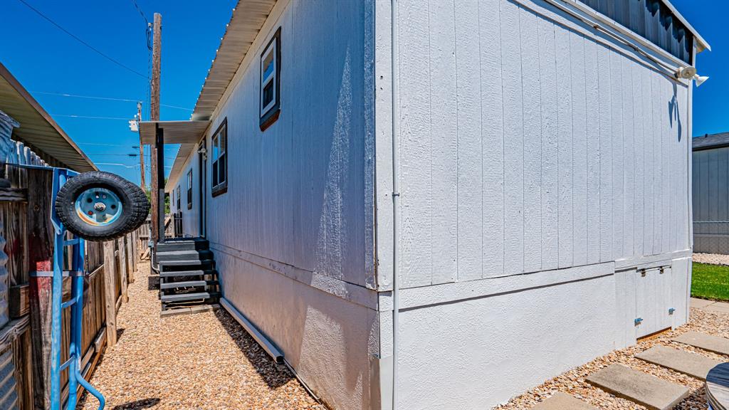 Blue Water Shores - Residential