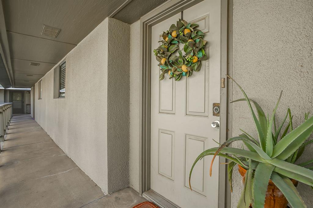 4908 Byers Avenue C4