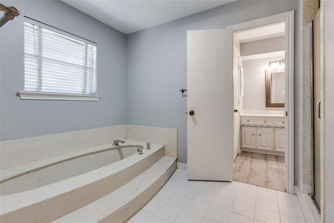 Tiny photo for 5529 Tanbark Road, Dallas, TX 75229 (MLS # 21134426)