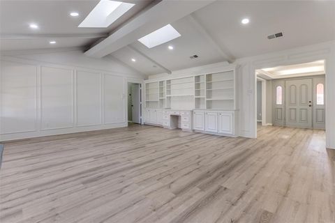 Tiny photo for 5529 Tanbark Road, Dallas, TX 75229 (MLS # 21134426)