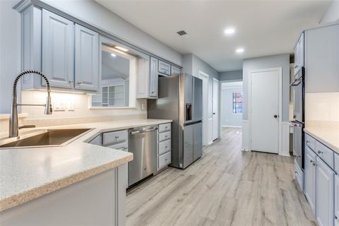 Tiny photo for 5529 Tanbark Road, Dallas, TX 75229 (MLS # 21134426)