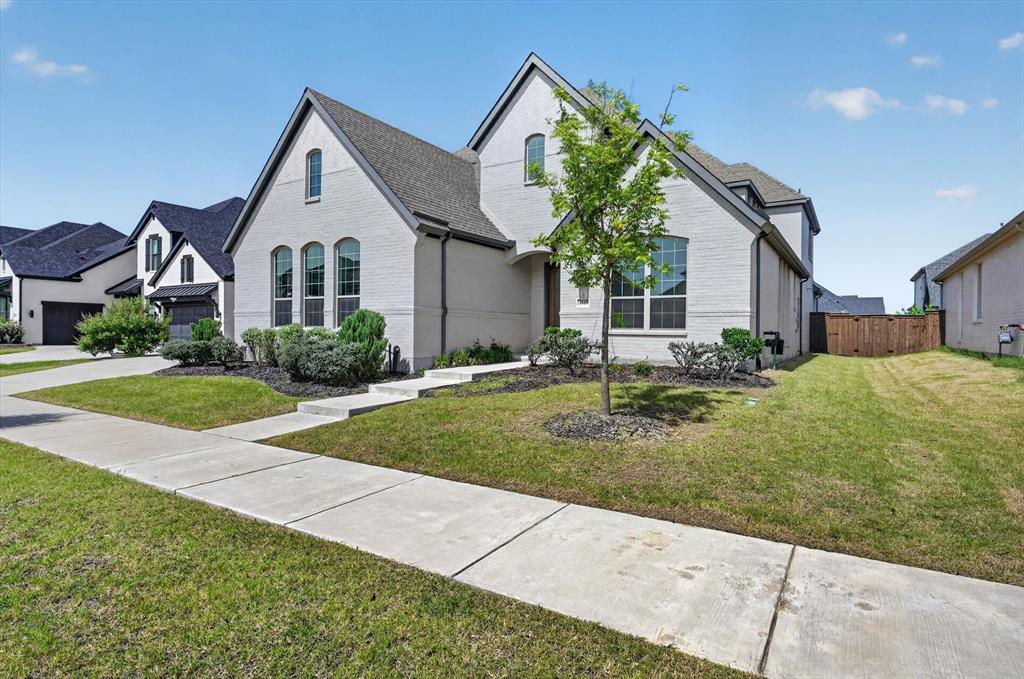 4560 Silver Spur Drive