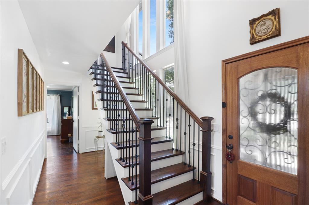 5004 Norfolk Drive