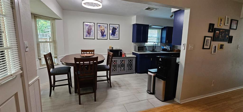 6205 Sunnybrook Drive