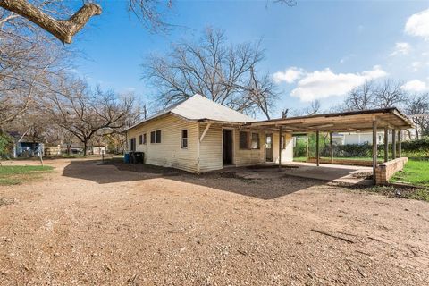 A home in Cleburne