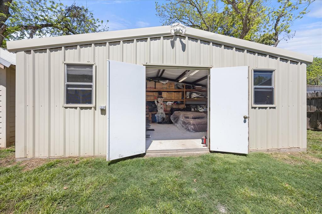 Tolar - Residential