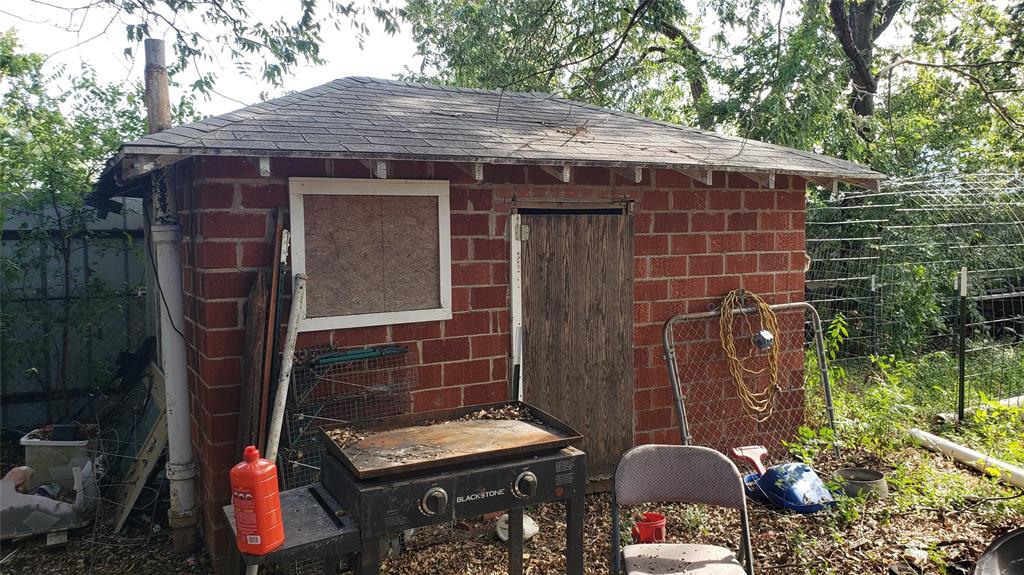 Hitt Add - Residential