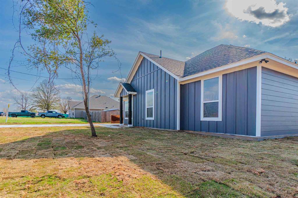 Lakeside Hills - Residential