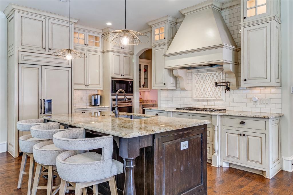 Lovers Lane Heights - Residential