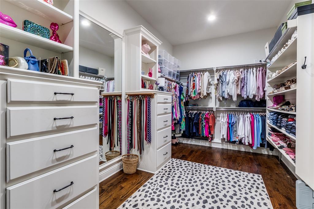 Lovers Lane Heights - Residential