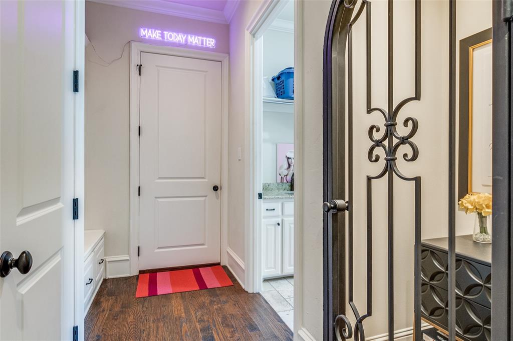 Lovers Lane Heights - Residential