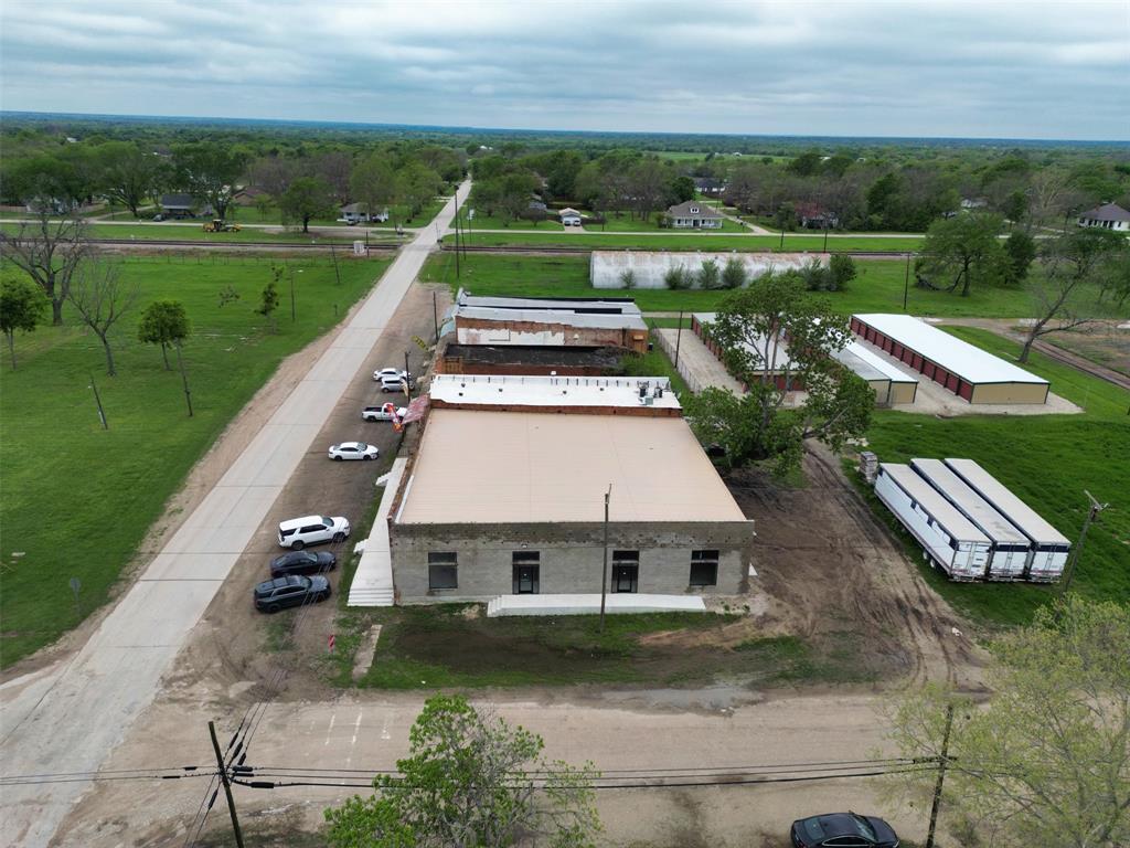 116 E Calhoun Street