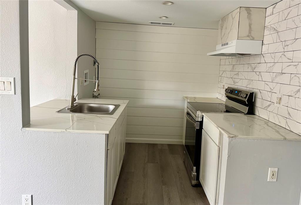 Las Colonitas Condo - Residential