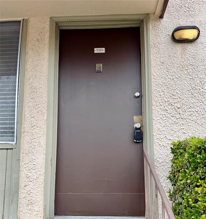 Las Colonitas Condo - Residential