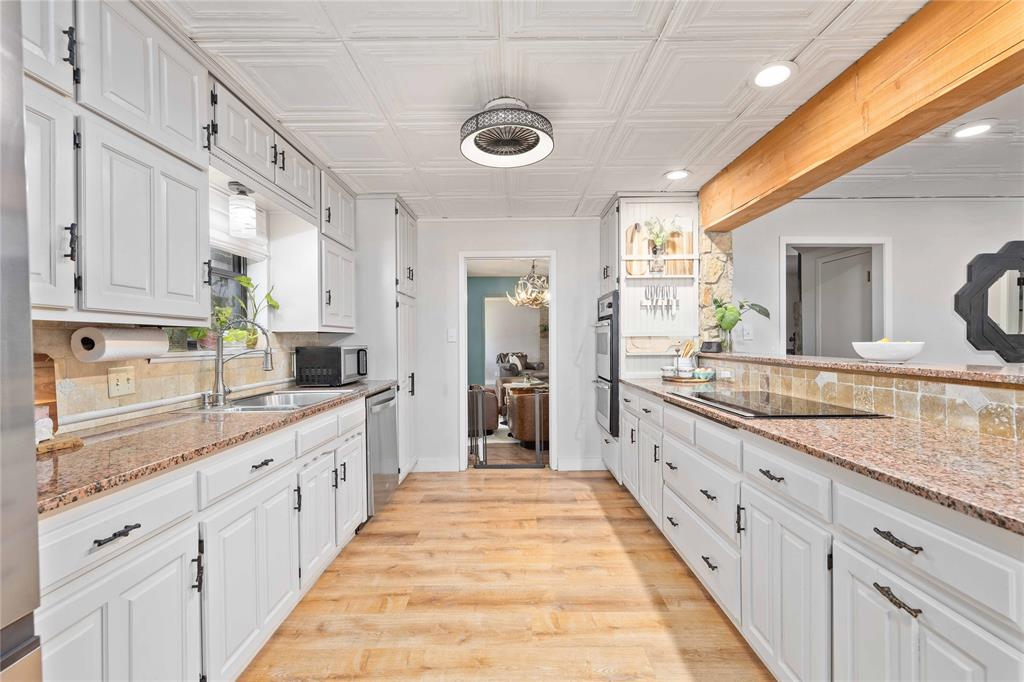 Brook Hollow Estates - Residential