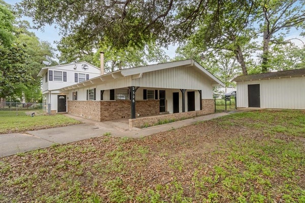 2328 WILDWOOD WAY, TOOL, TX 75143 - Image 5f1ef904b3edcdc941ecdfbc073d8d8c/3768060538