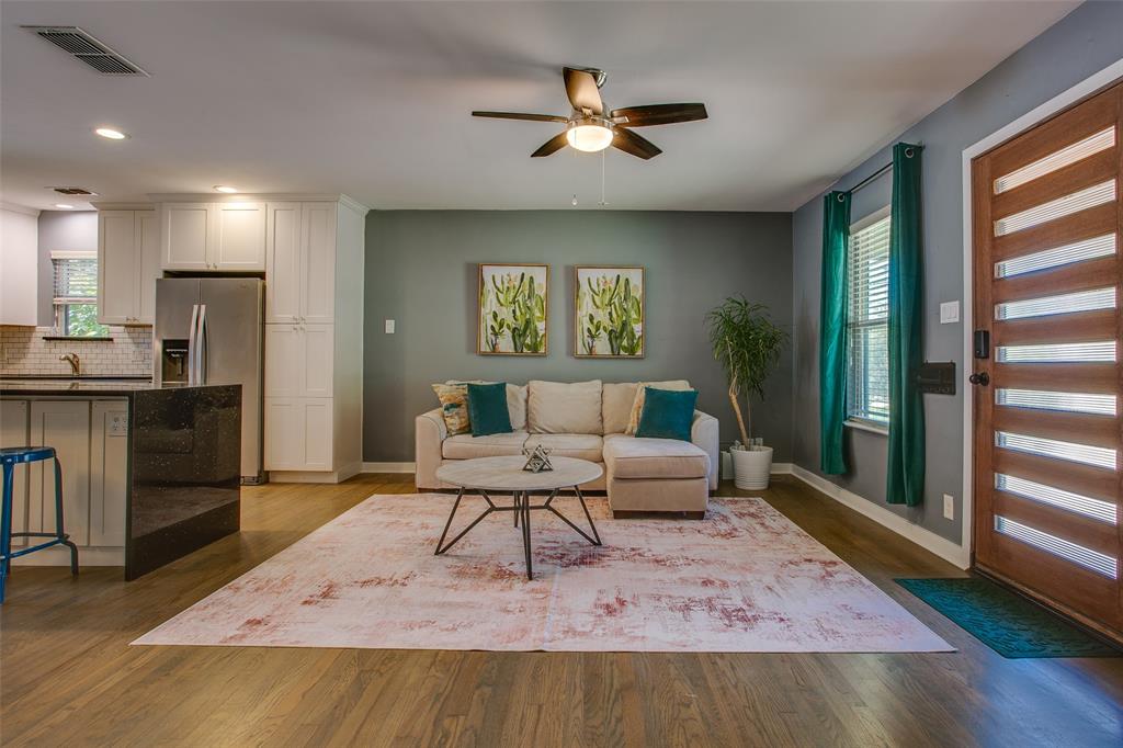 930 Burlington Boulevard