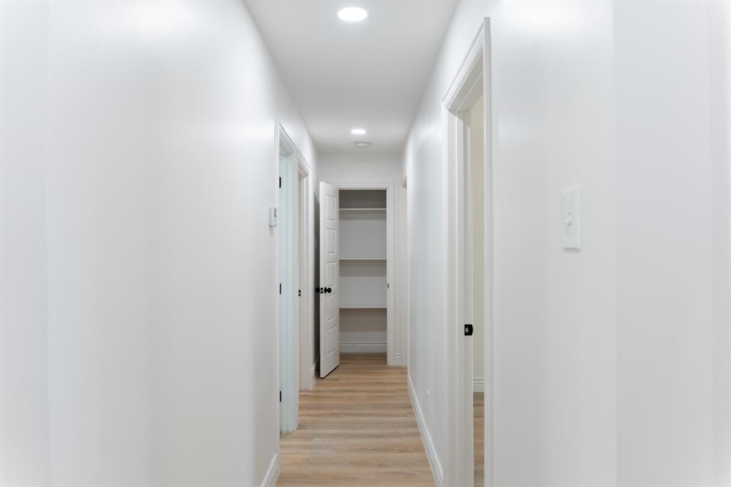 Lake Park Village 02 - Residential