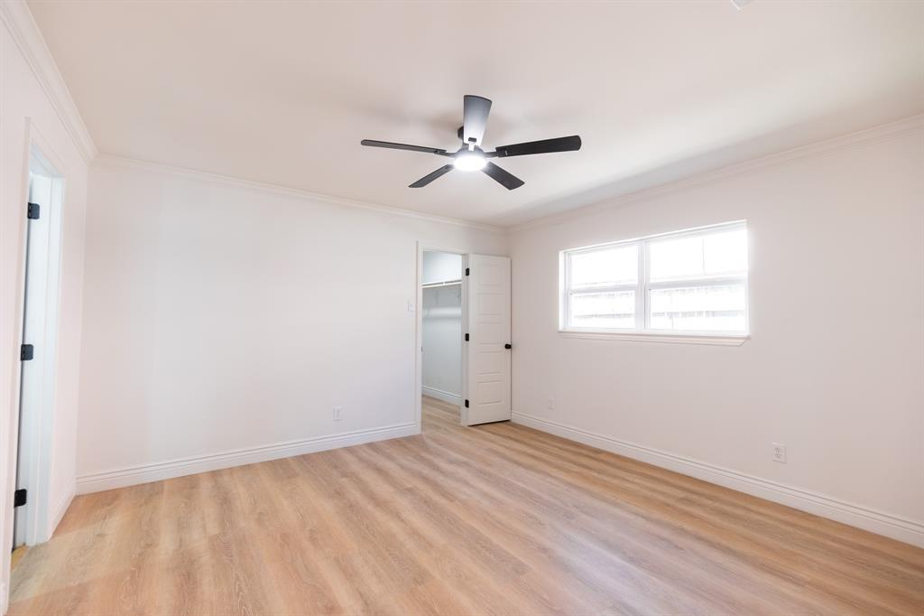 Lake Park Village 02 - Residential