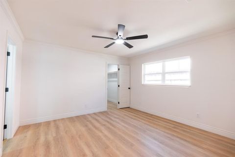 Tiny photo for 442 Lake Park Drive, Grand Prairie, TX 75052 (MLS # 21210204)