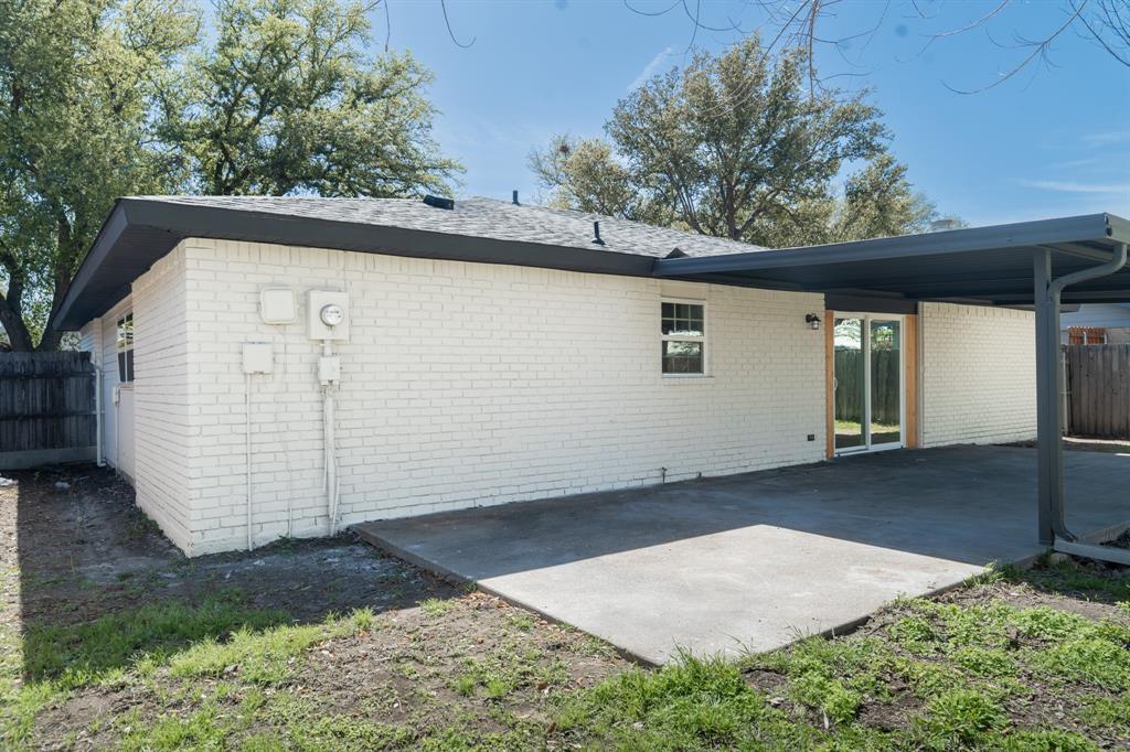 Lake Park Village 02 - Residential