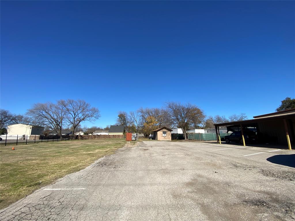 URBANDALE - Commercial Sale
