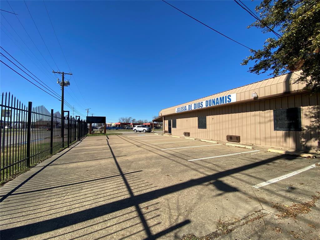 7041 Military Parkway