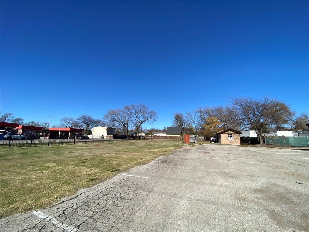 URBANDALE - Commercial Sale