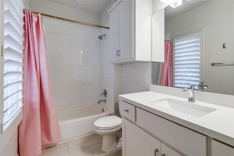 Tiny photo for 6615 Northwood Road, Dallas, TX 75225 (MLS # 21095527)
