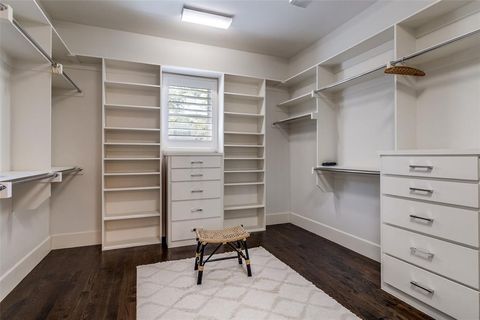 Tiny photo for 6615 Northwood Road, Dallas, TX 75225 (MLS # 21095527)