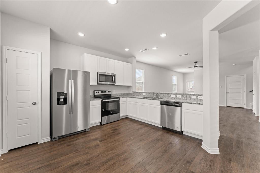 Enchanted Bay Sub - Residential Lease