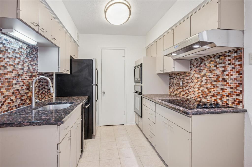 Park Central Condominiums - Residential