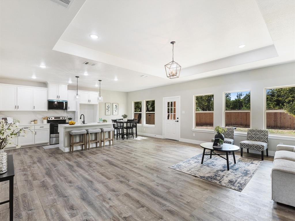 Canyon Creek - Residential Lease