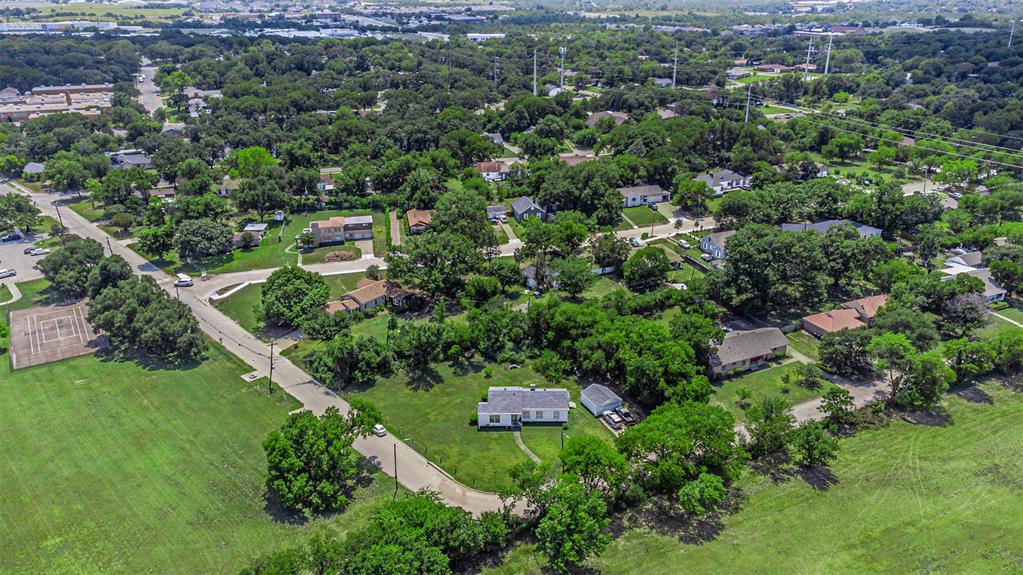 2524 Fairway Drive