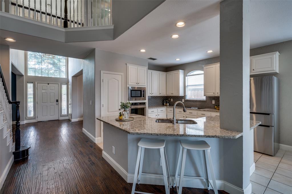 Wellington At Preston Meadows Ph III - Residential Lease