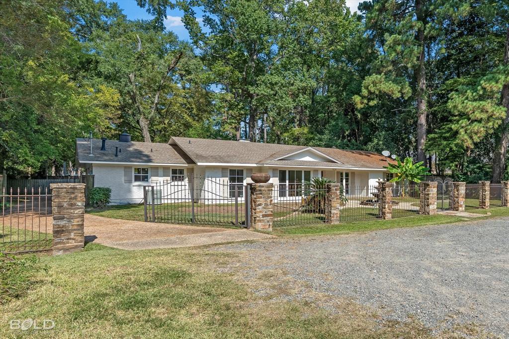 624 Sherwood Road