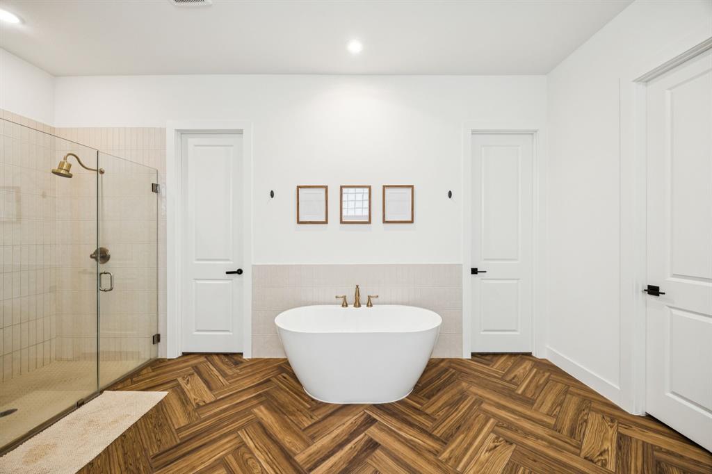 Mustang Lakes Ph Five - Residential