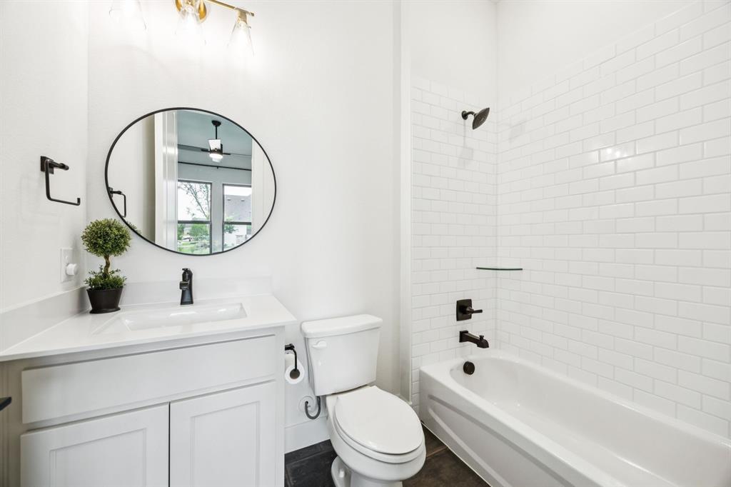 Mustang Lakes Ph Five - Residential