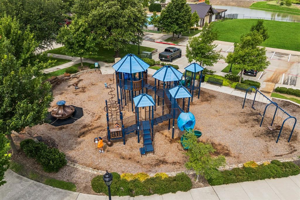 Mustang Lakes Ph Five - Residential