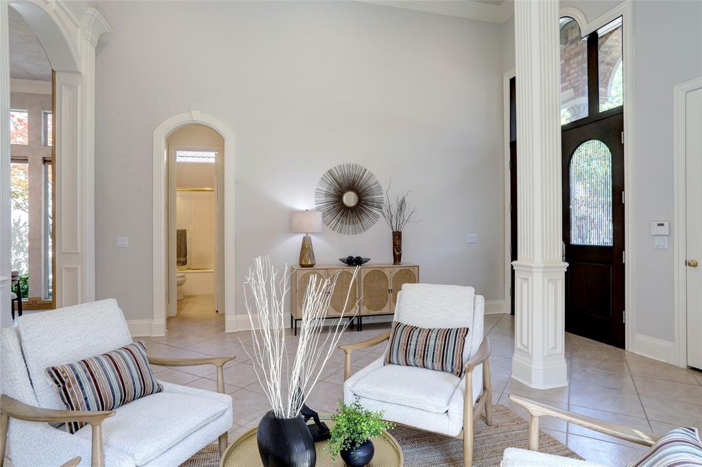 5823 Coolwater Cove
