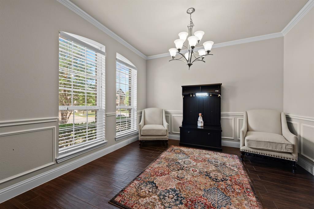2444 Kingsgate Drive